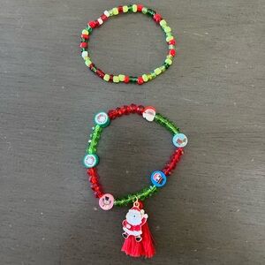 Santa Claus Pendant Wreath Snowman Candy Cane Bead Stretch 2 Piece Bracelet Set